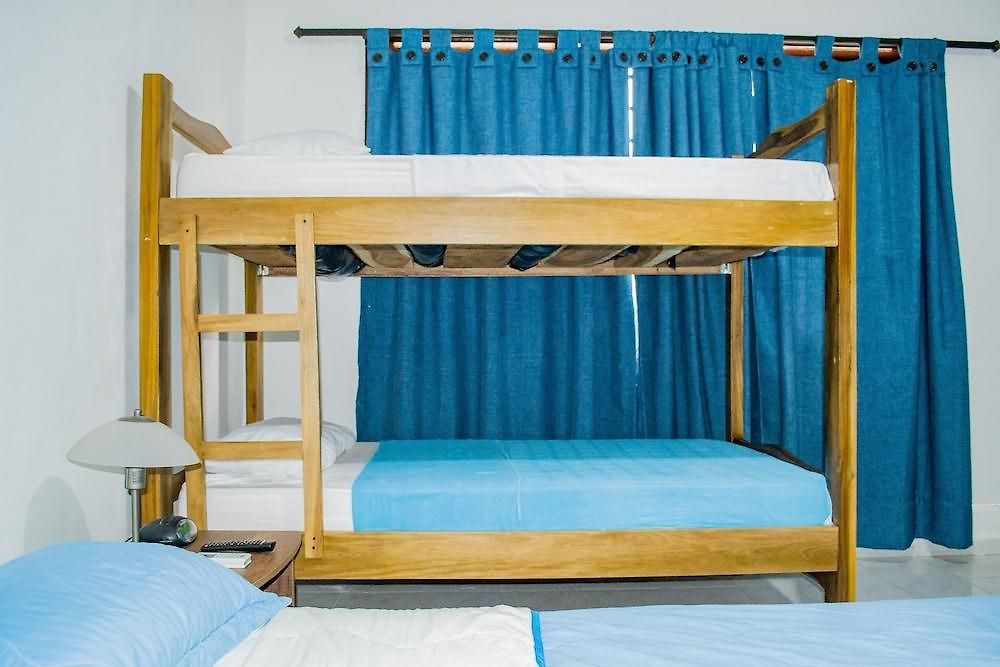 Hostal Ocean View *
