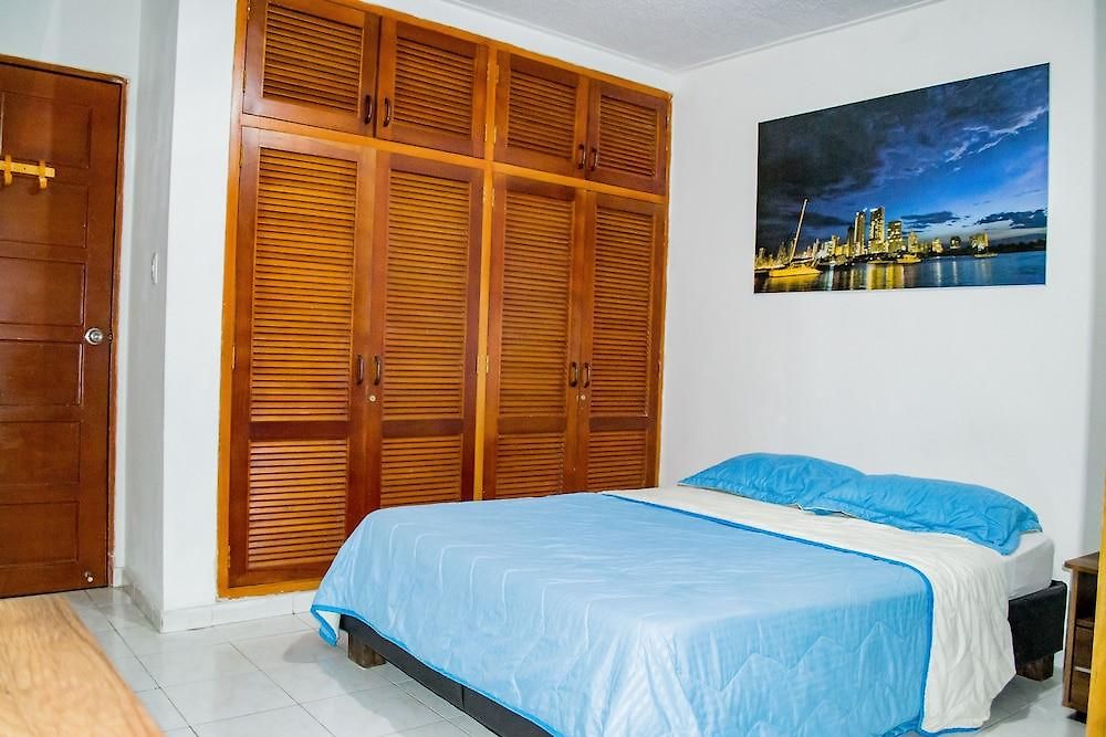 Hostal Ocean View