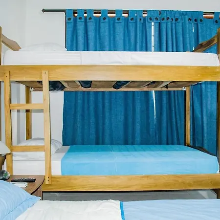 Hostal Ocean View *